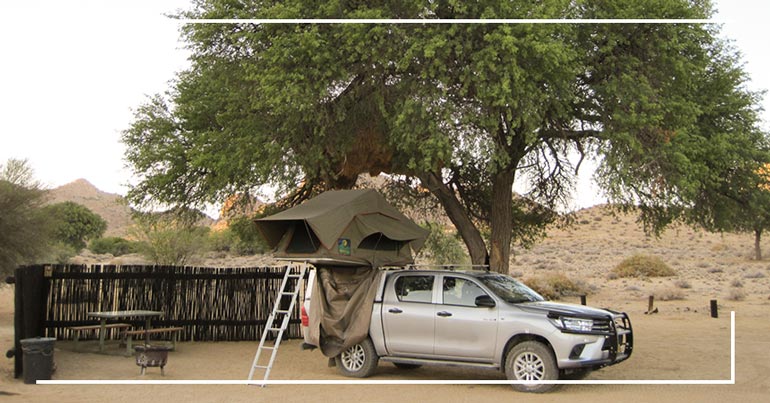 4x4-Car-rental-Namibia-Toyota-Hilux-2.5TD-4x4-Double-Cab-Camping-2pax